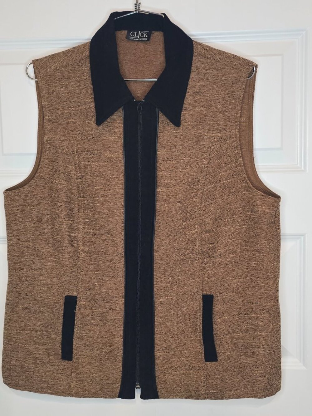 Click Vest Brown